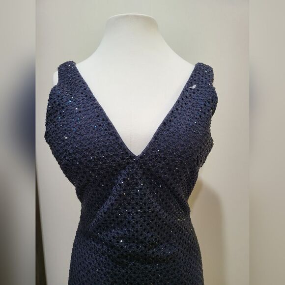 Alyce Paris 60156 Sleeveless V-Neck Diamond Lace Evening Gown Size 8 Navy Blue - Picture 5 of 6